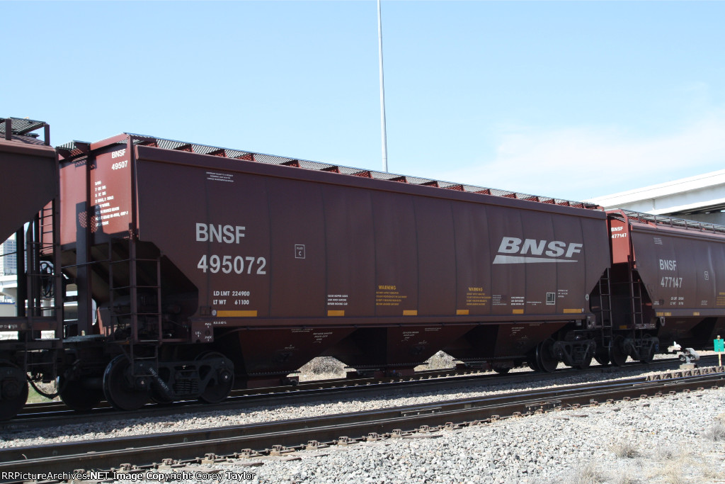 BNSF 495072